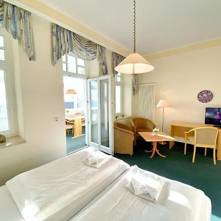 - Anna Anna App 22 ザスニッツ